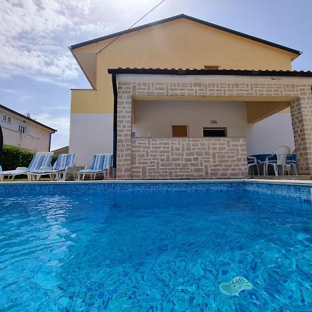 Ara-Zarok Baška Exterior foto